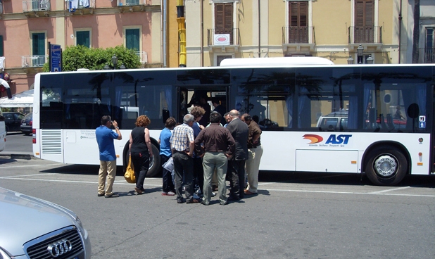 Autobus-Ast-a7ca.jpg