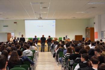 foto-liceo-scientifico-E.-fermi-1.JPG