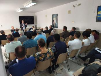 Gemellaggio-Caritas---incontro-con-i-vescovi.jpg